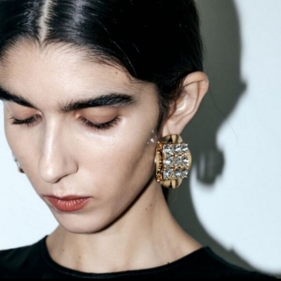 New ZARA  Exaggerated Gold circular statement earrings with rhinestone appliqués - Picture 6 of 10
